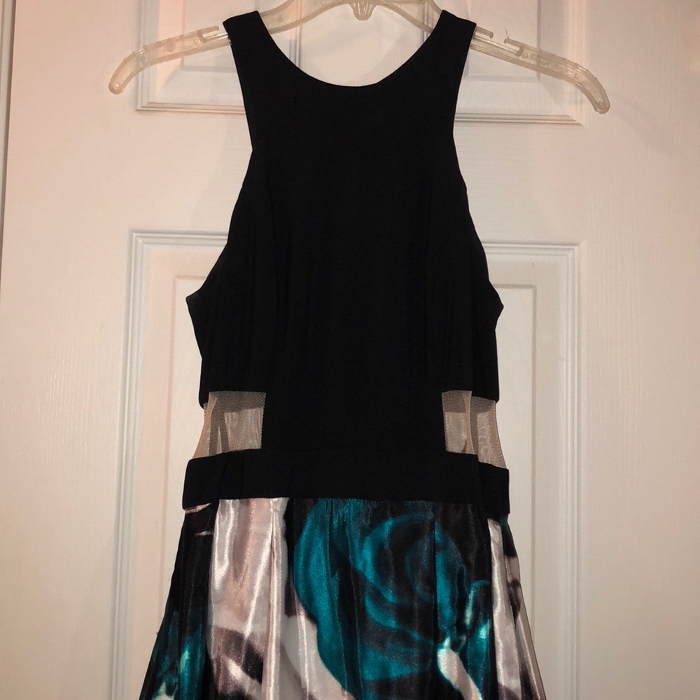 Prom Dress - Picture 3 of 3